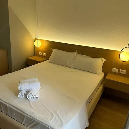 فندق Blue Orchidea 4*